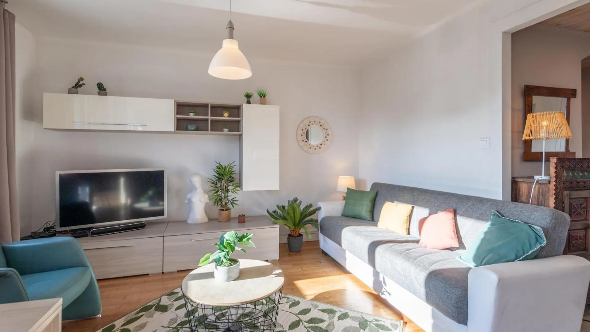 Albigny Imperial - Confortable Flat Near The Lake Annecy Apartment
