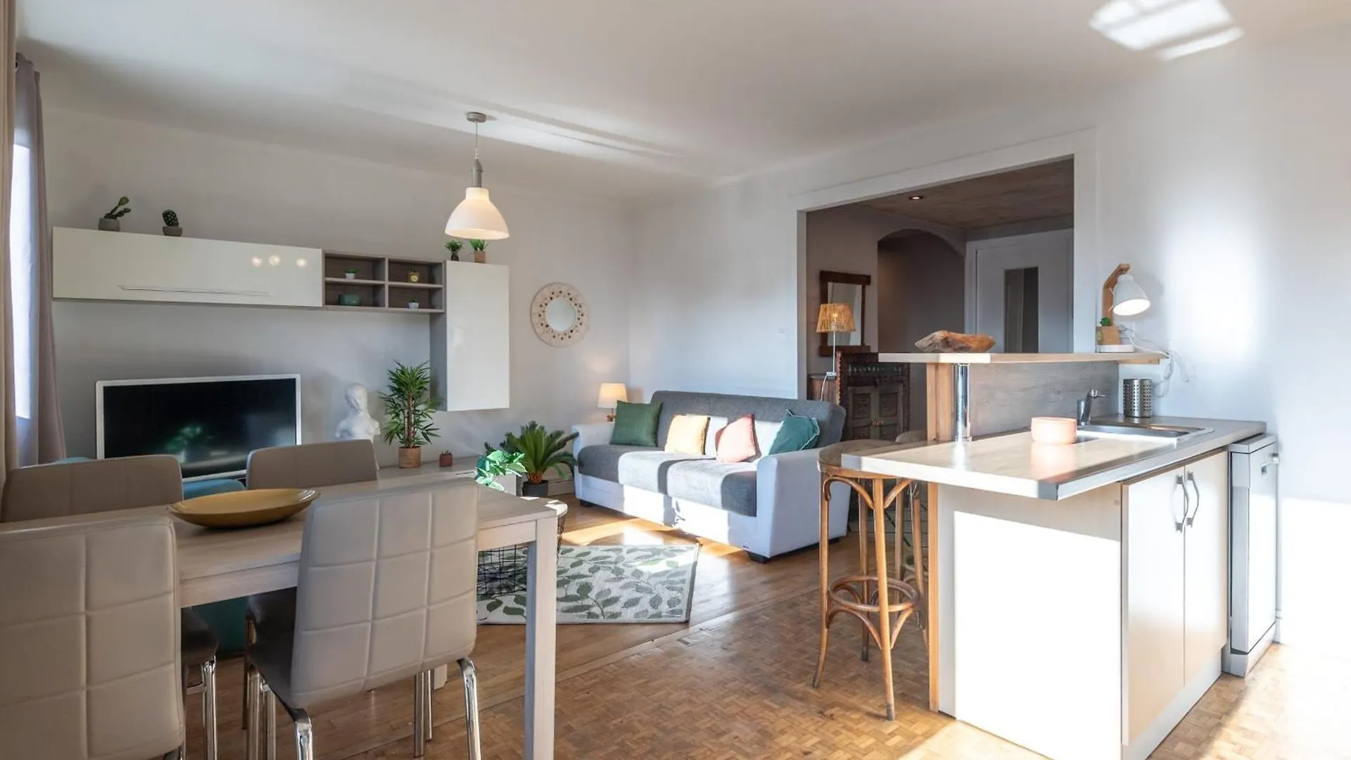 Apartment Albigny Imperial - Confortable Flat Near The Lake Annecy